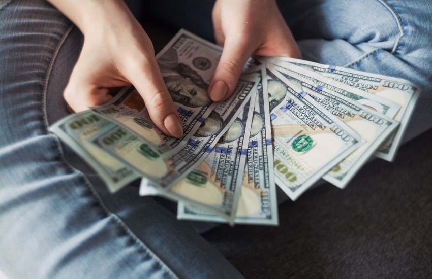 Maximizing Gains vs Reducing Risk – Which Is Better For Crypto Trades?