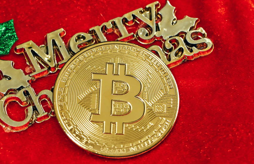 Bitcoin’s Historical ‘Merry Christmas Cycle’ To Propel BTC over $1,800,000 in Four Years