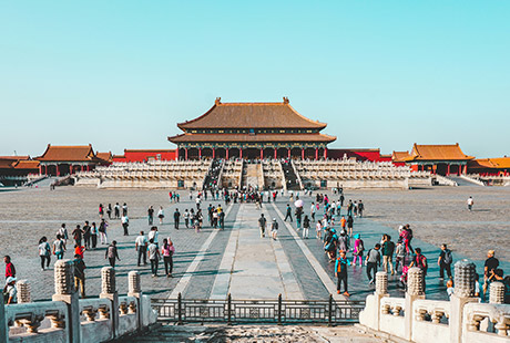 China’s Ministry of Industry Sets Sights on NFTs and Dapps, Seeks Growth Amid Crypto Ban