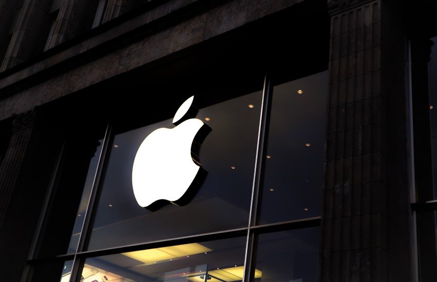 Tech Giant Apple Considers Partnership with Render (RNDR) Crypto Token’s Creator