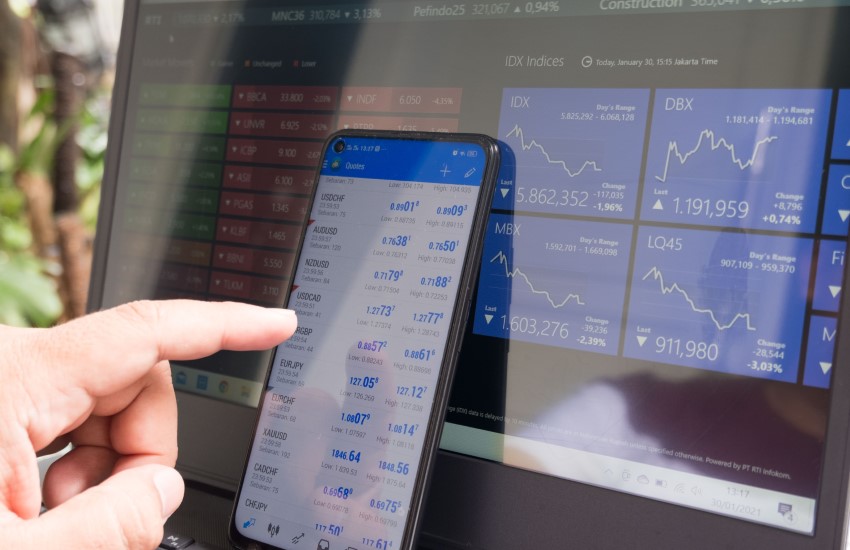Top 3 Tools For The Trade (Essential Software for Cryptocurrency Trading)