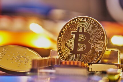 10x Research Warns: Bitcoin Miners Poised to Offload $5 Billion Post-Halving
